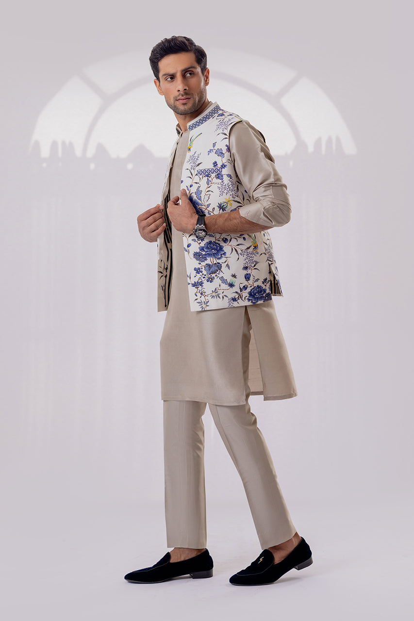 Ivory Floral Embellished Raw Silk Waistcoat Kurta (3-Piece) - Image 4