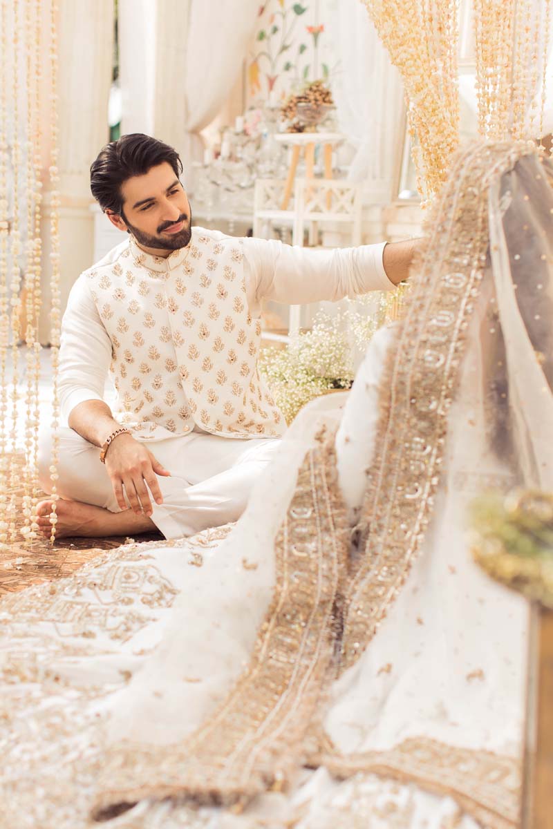 Ivory Embroidered Raw Silk Waistcoat Kurta (3-Piece) - Image 6