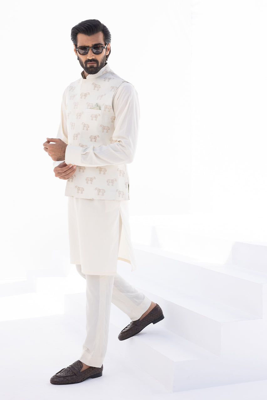 Cream Horse-Embroidered Boski Kurta Set (3-Piece) - Image 5