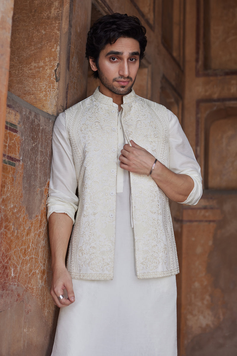 Ivory Embroidered Raw Silk Waistcoat (3-Piece) - Image 6