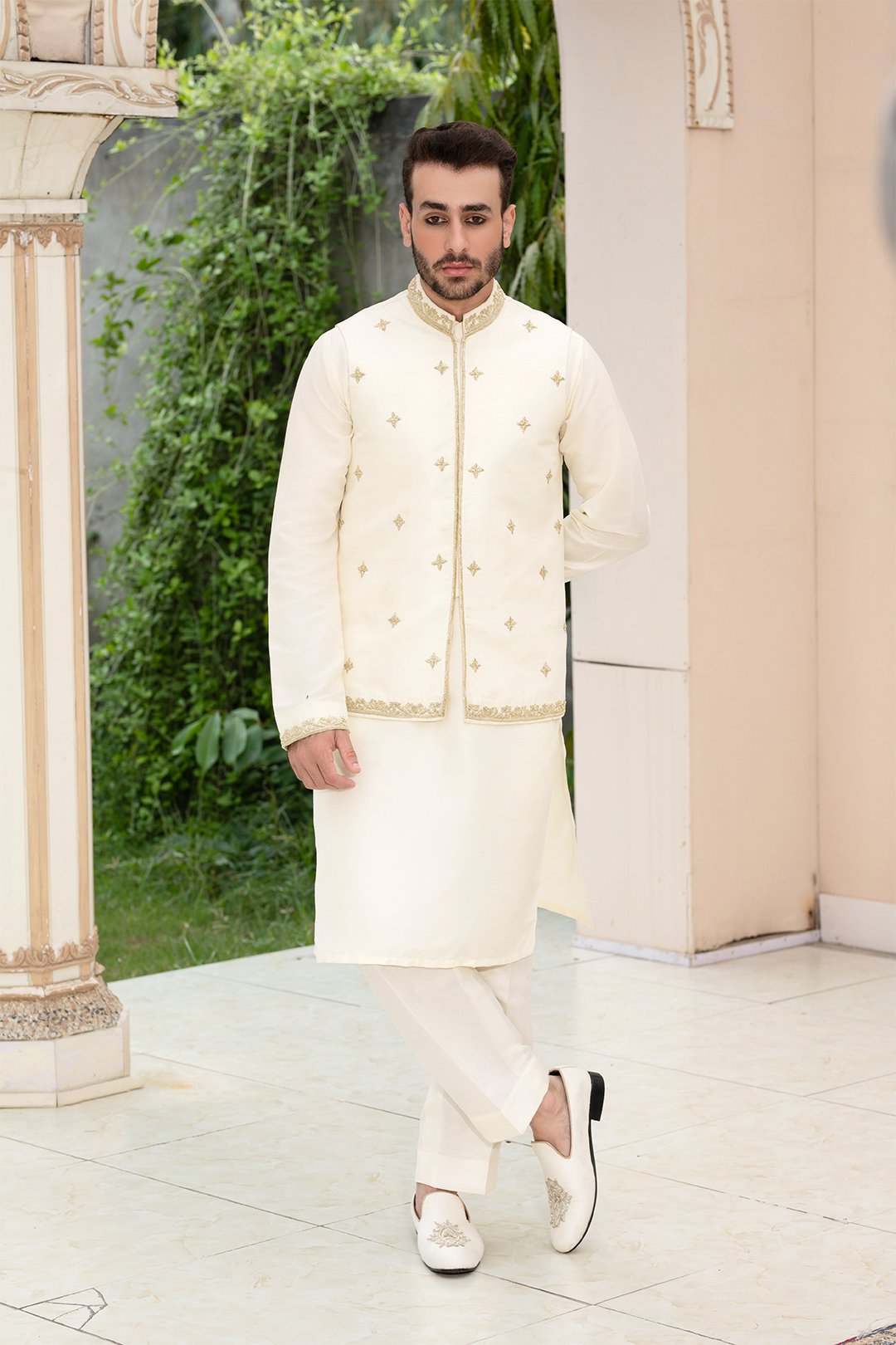 Ivory Ada Work Silk Waistcoat Kurta Set (3-Piece) - Image 1