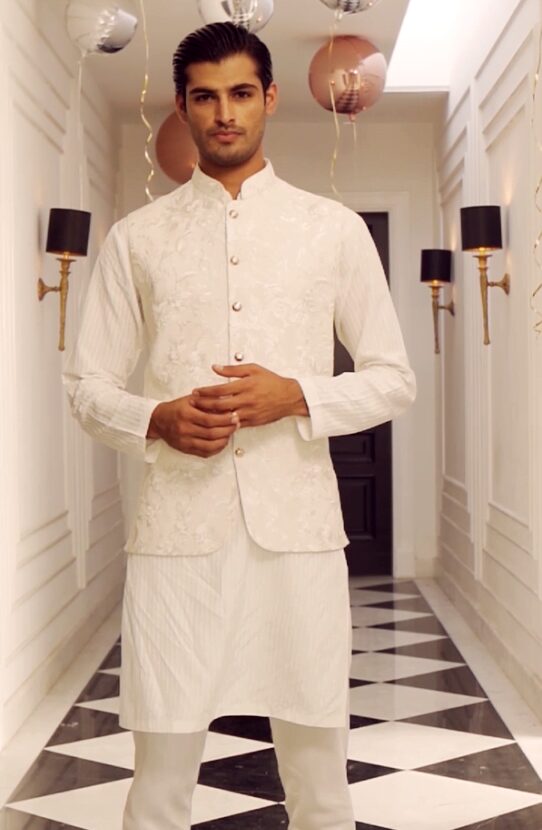 Ivory White Embroidered Silk-Blend Waistcoat Kurta (3-Piece) - Image 1