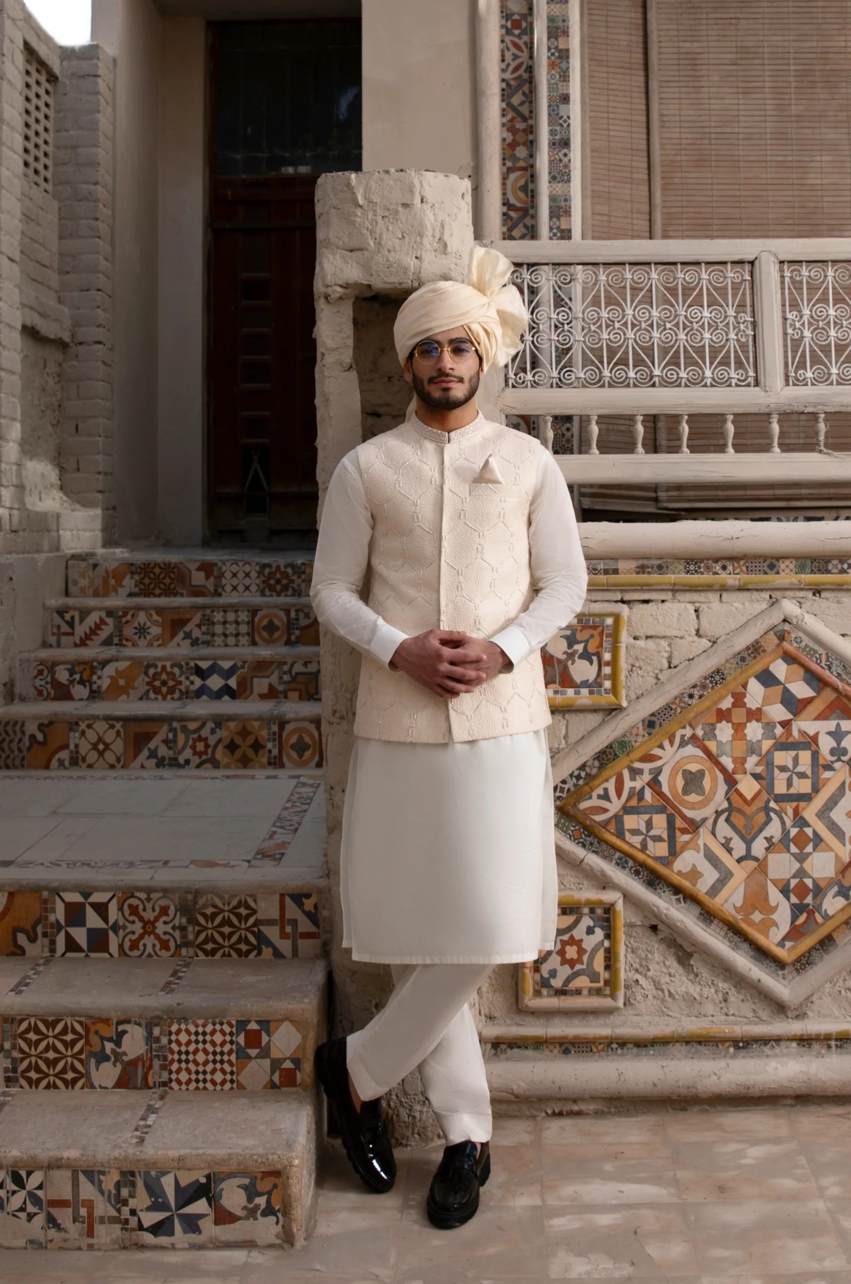 Off-White Embroidered Silk-Blend Waistcoat (3-Piece) - Image 2