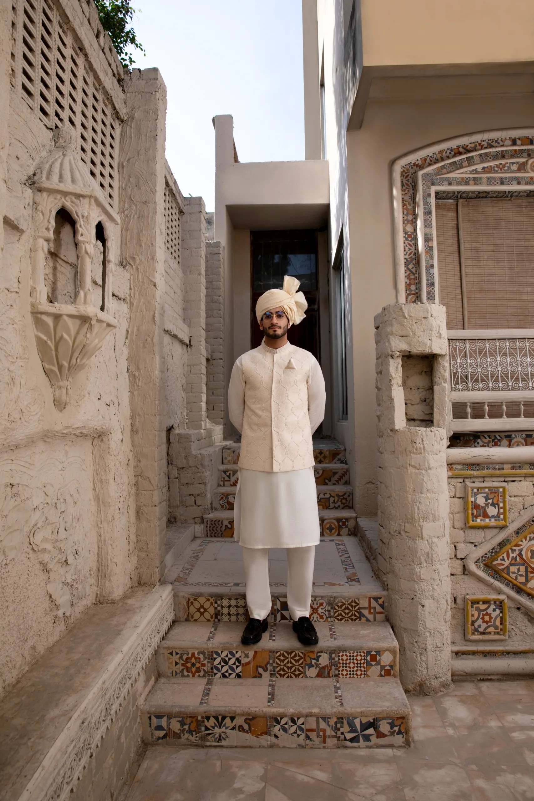 Off-White Embroidered Silk-Blend Waistcoat (3-Piece) - Image 3