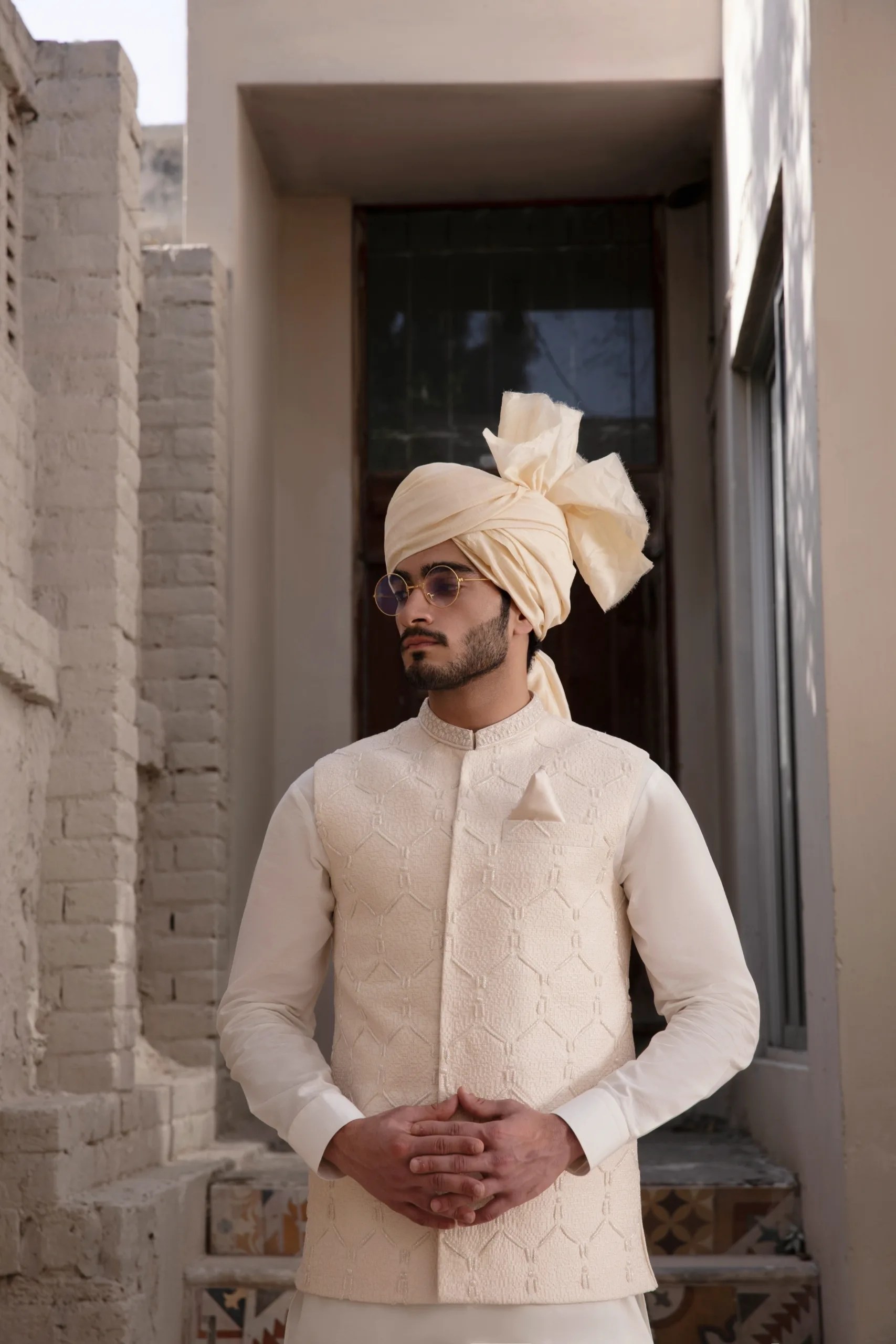 Off-White Embroidered Silk-Blend Waistcoat (3-Piece) - Image 4