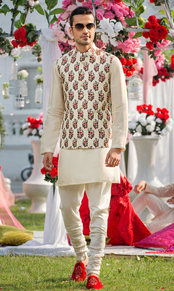 Ivory-Yellow Embroidered Silk-Blend Waistcoat Kurta (3-Piece) - Image 2