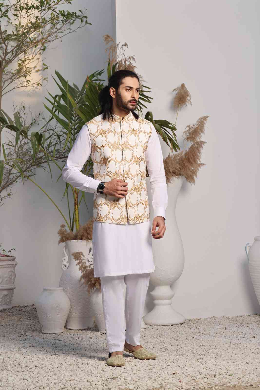 Off-White Gold Embroidered Silk-Blend Waistcoat Kurta (3-Piece) - Image 1
