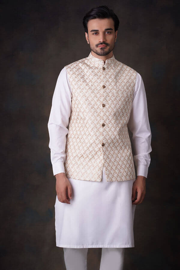 Cream Embroidered Silk-Blend Waistcoat Kurta (3-Piece) - Image 2