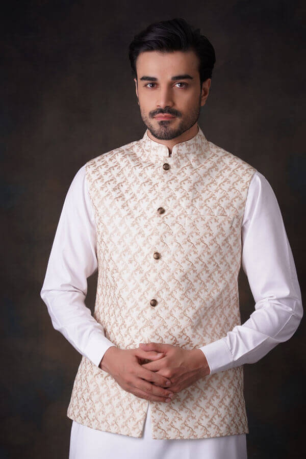 Cream Embroidered Silk-Blend Waistcoat Kurta (3-Piece) - Image 3