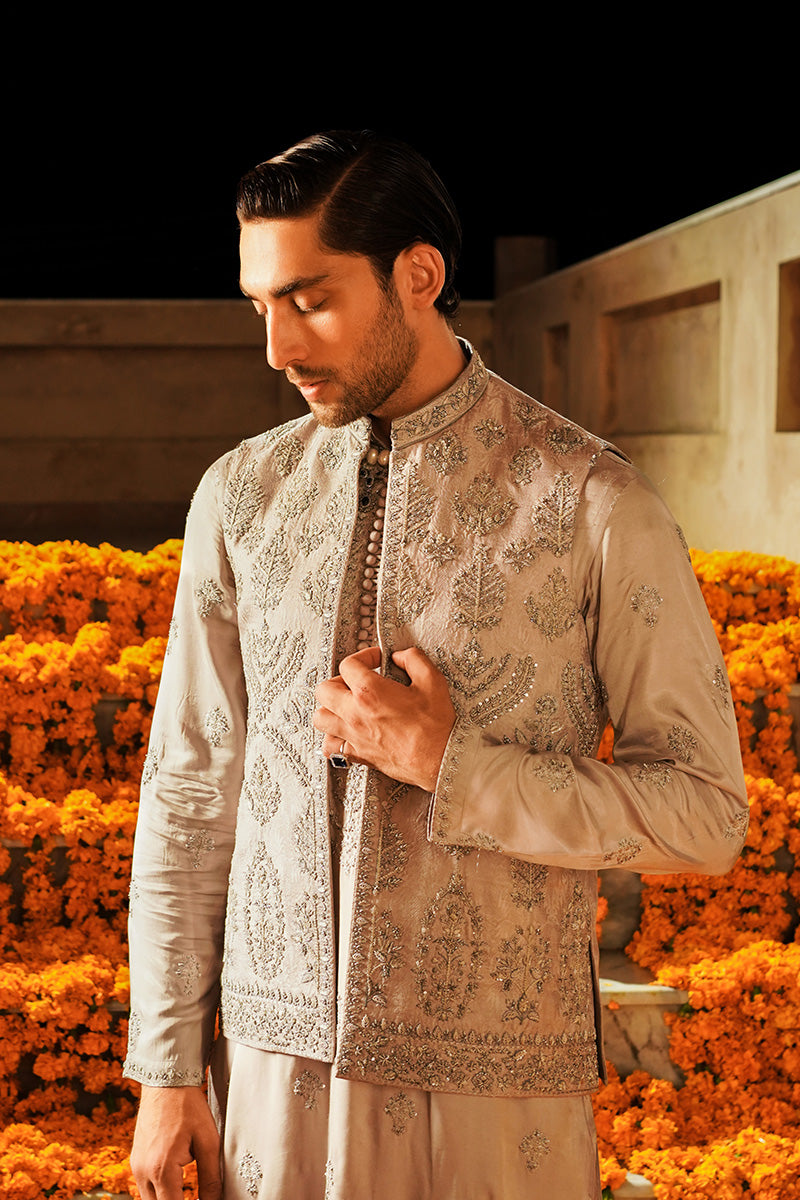 Cream White Embroidered Silk-Blend Waistcoat Kurta (3-Piece) - Image 3