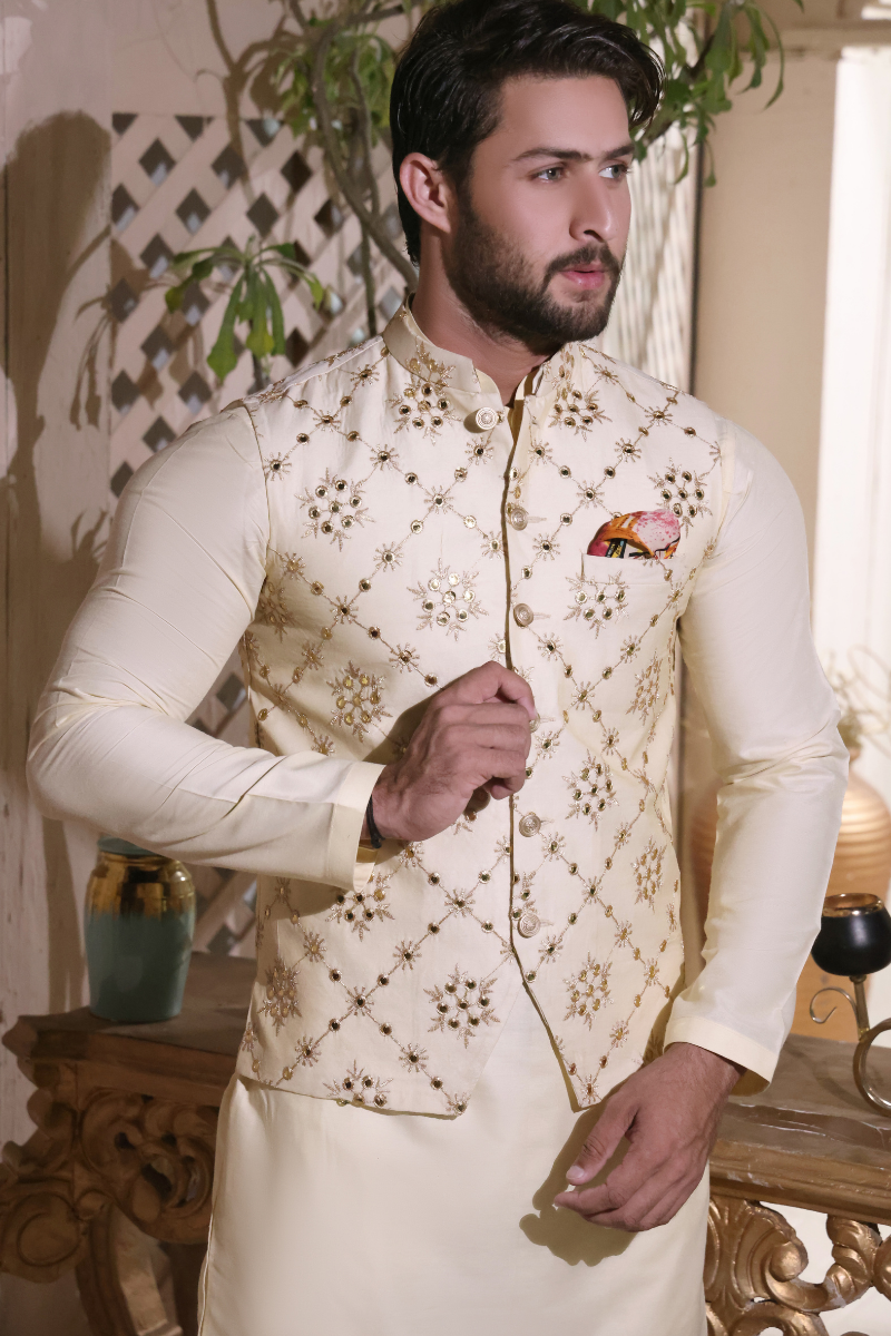 Ivory Embroidered Silk Waistcoat Kurta (3-Piece) - Image 2