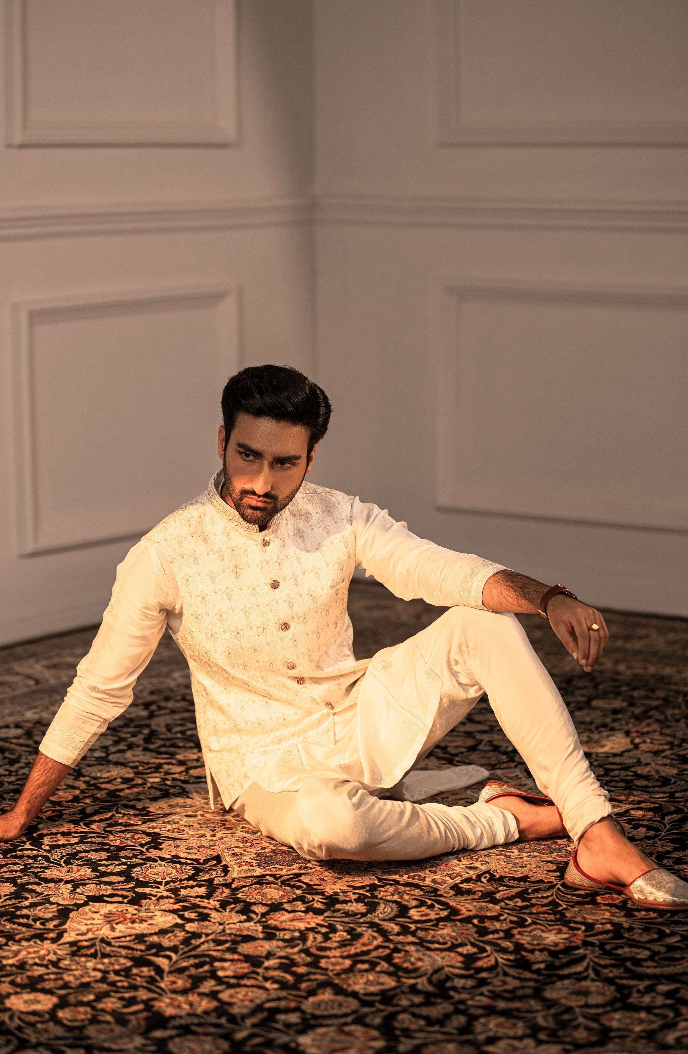 Ivory Embroidered Silk Waistcoat Kurta (3-Piece) - Image 4