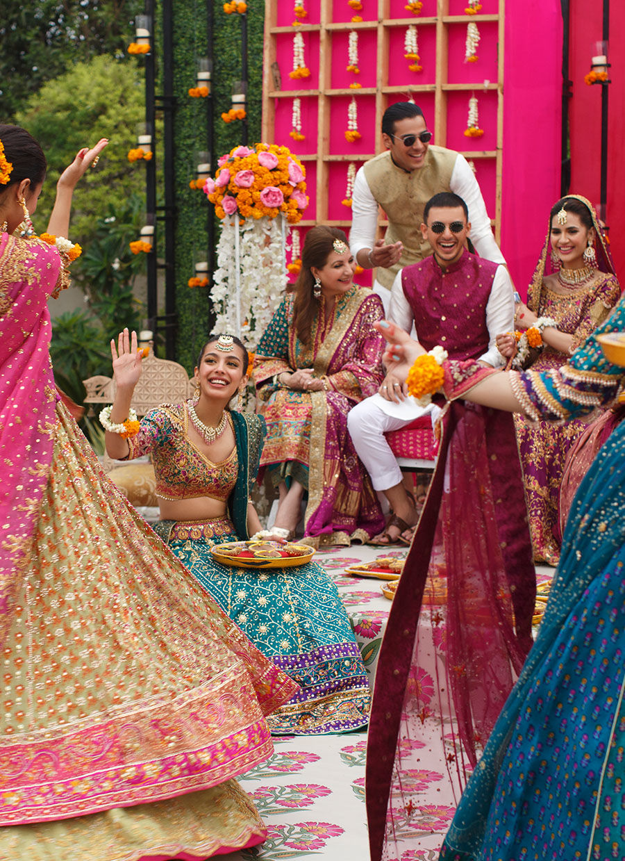 Ivory Silk Schiffli Kurta with Magenta Jamawar Waistcoat (3-Piece) - Image 4