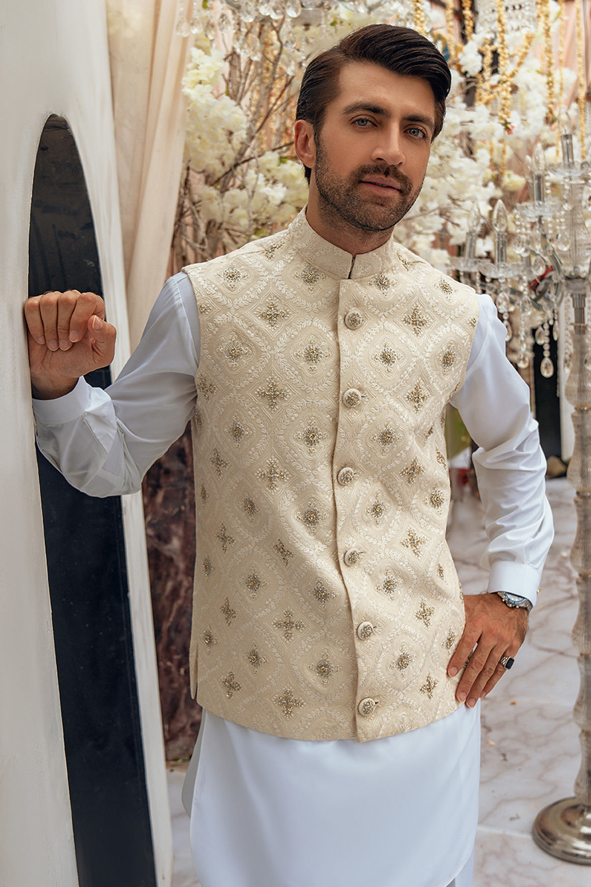 Ivory Zardozi Pure Silk Net Waistcoat Kurta (3-Piece) - Image 2