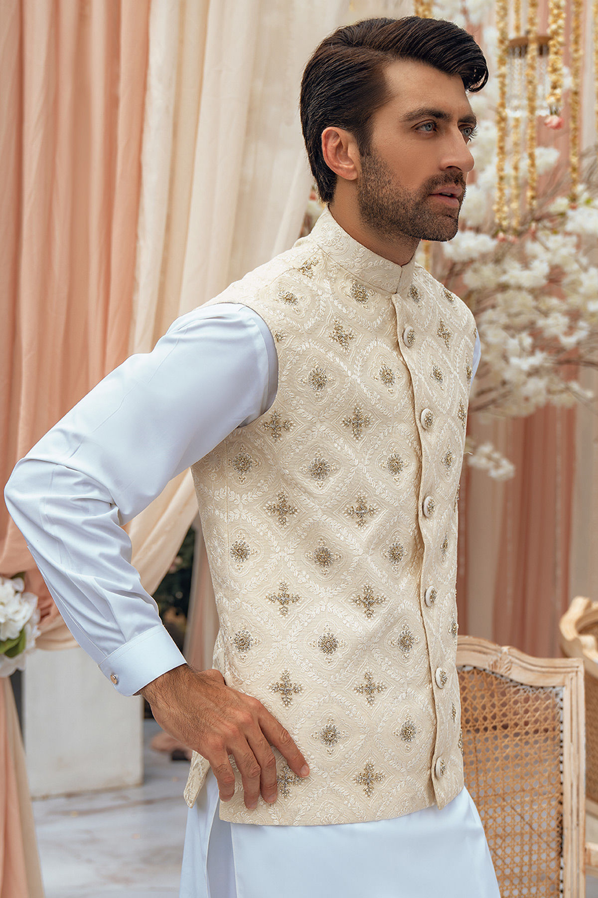 Ivory Zardozi Pure Silk Net Waistcoat Kurta (3-Piece) - Image 5