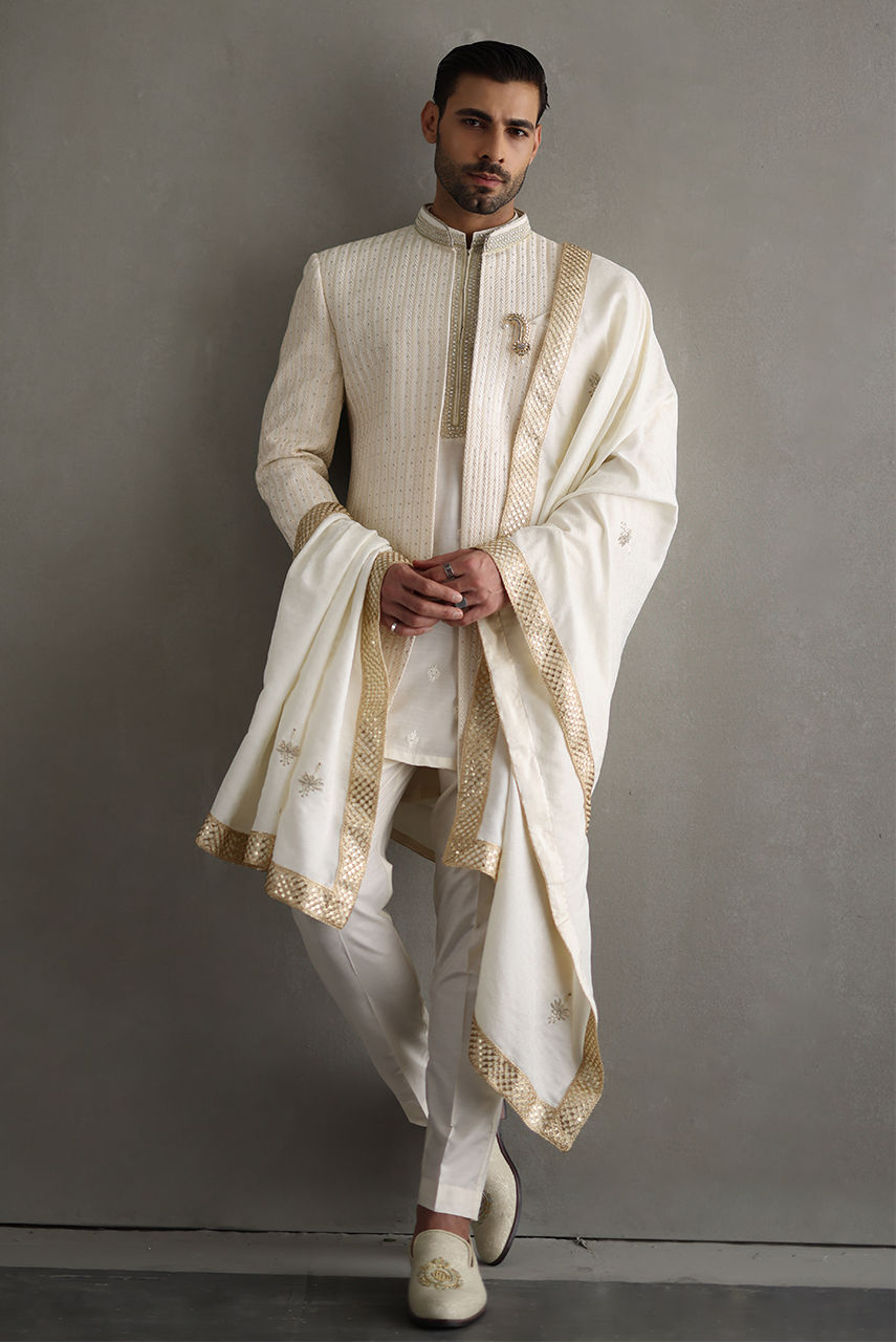 Ivory Embroidered Silk Waistcoat Kurta (3-Piece) - Image 5