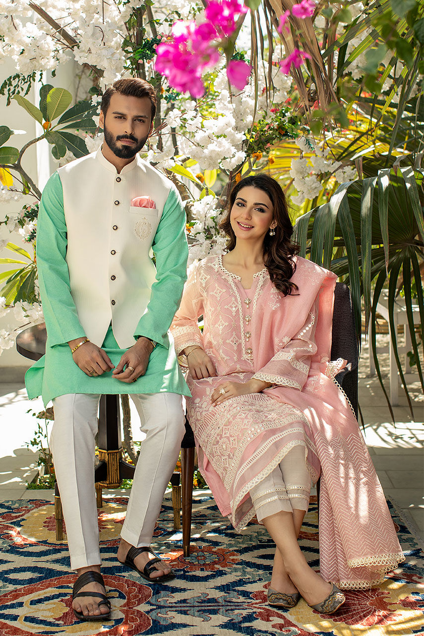 Off-White Embroidered Suiting Waistcoat (3-Piece) - Image 3