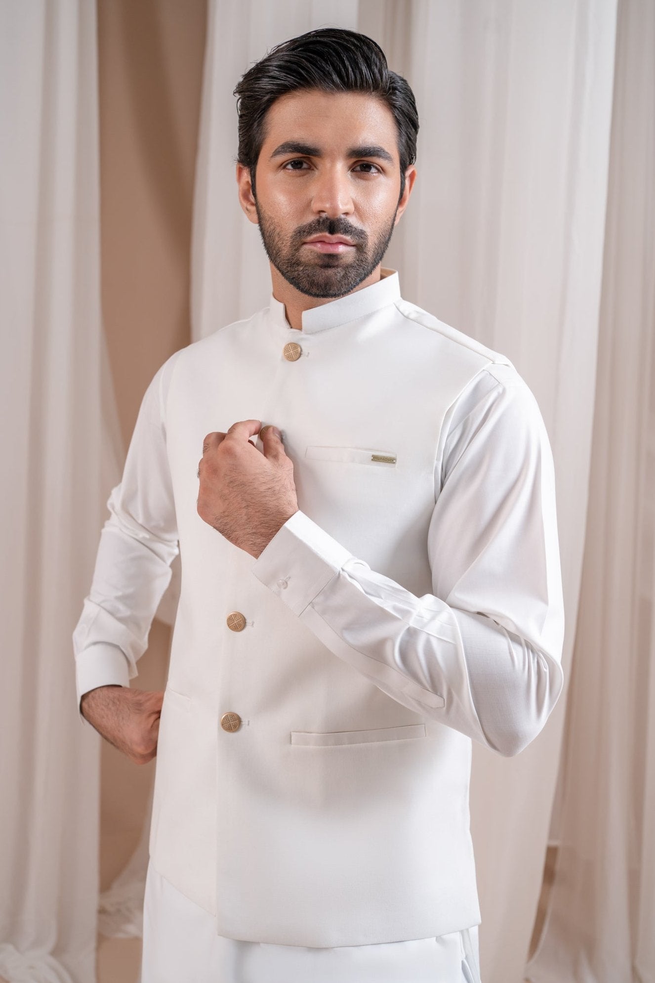 Off White Suiting Straight Cut Waistcoat (3-Piece) - Image 1