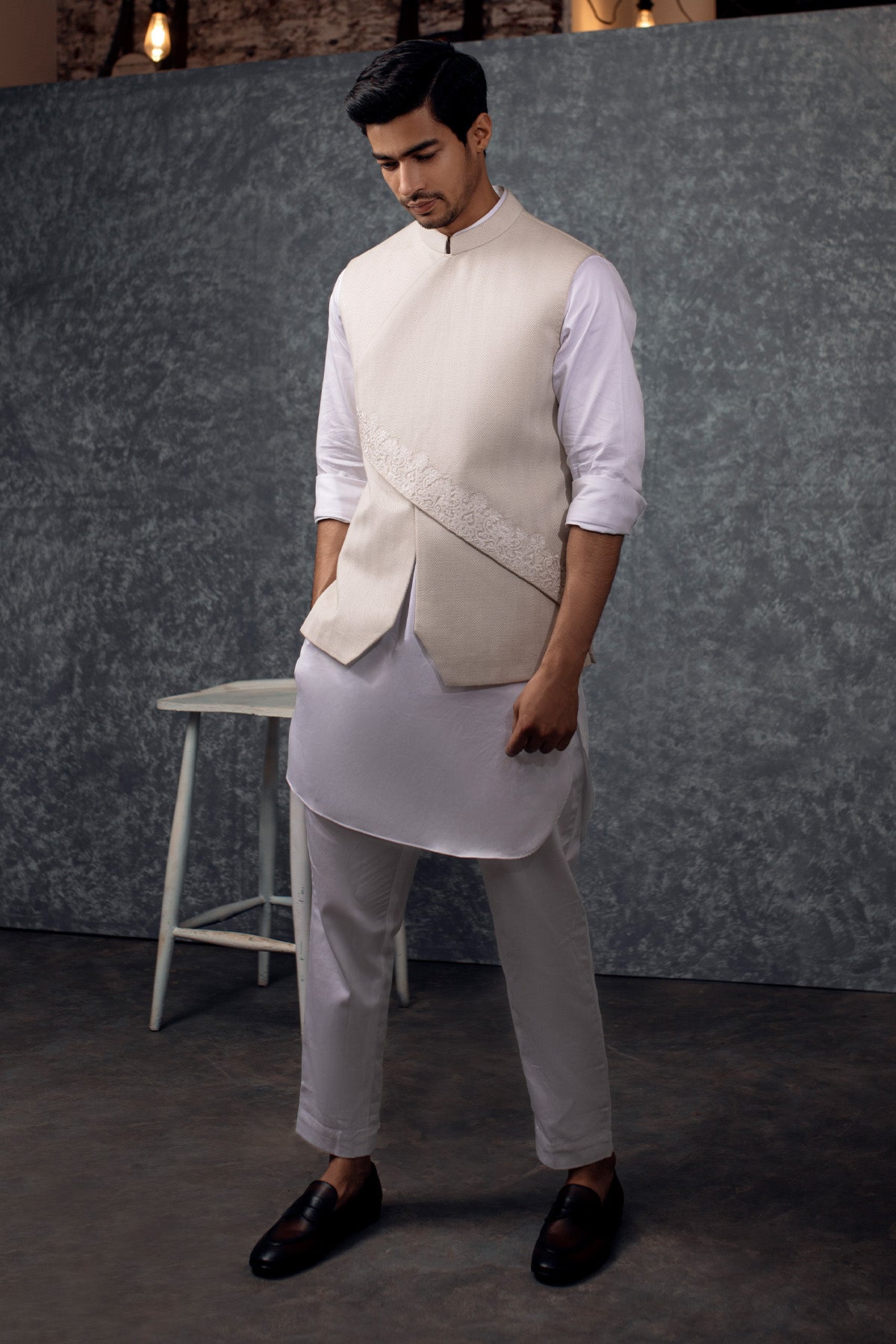 Ivory Embroidered Textured Waistcoat Kurta (3-Piece) - Image 1