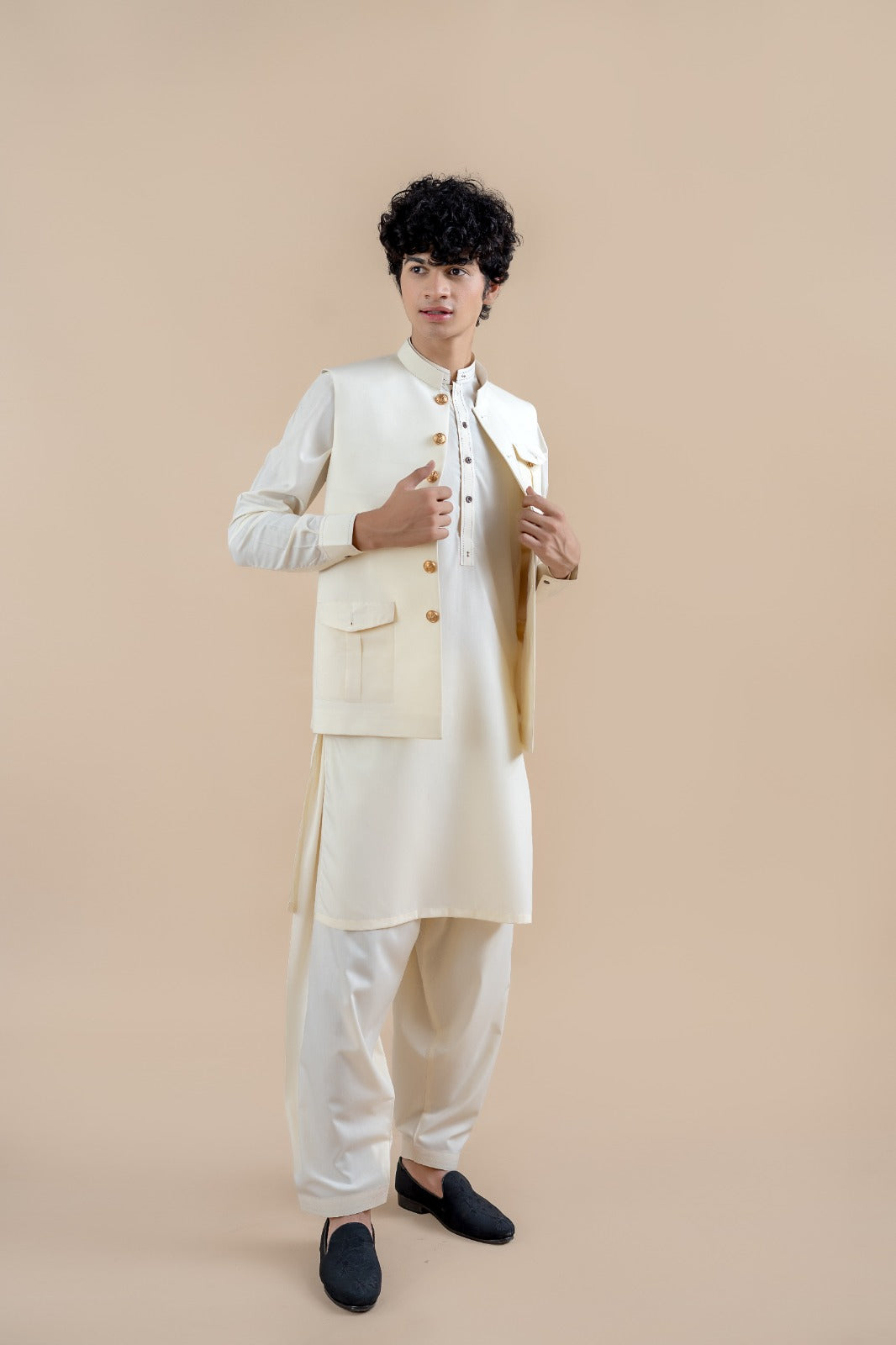 Cream Wash & Wear Waistcoat Kurta Set (3-Piece) - Image 6