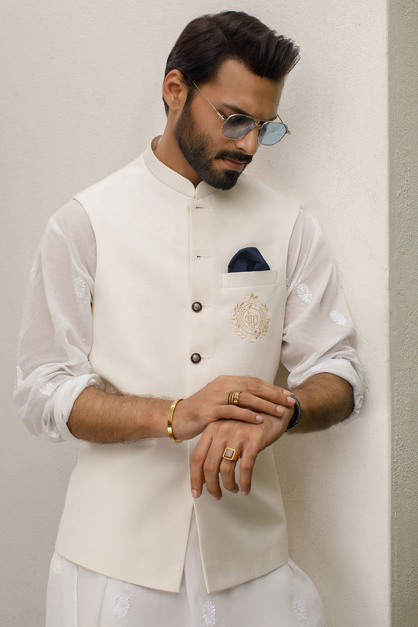 Off-White Embroidered Suiting Waistcoat (3-Piece) - Image 3