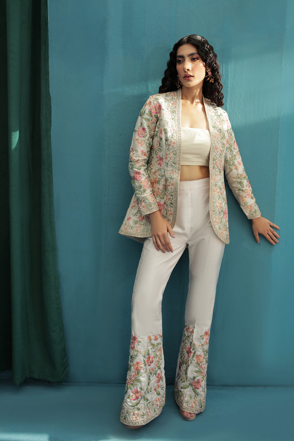 Indian Off-White Embroidered Rod Silk Jacket Set (2-Piece) - Image 1