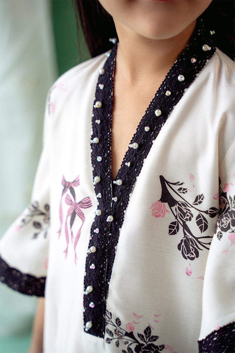 Pakistani Ivory Lace & Pearl Khadi Silk Kaftan (1-Pc) - Image 5