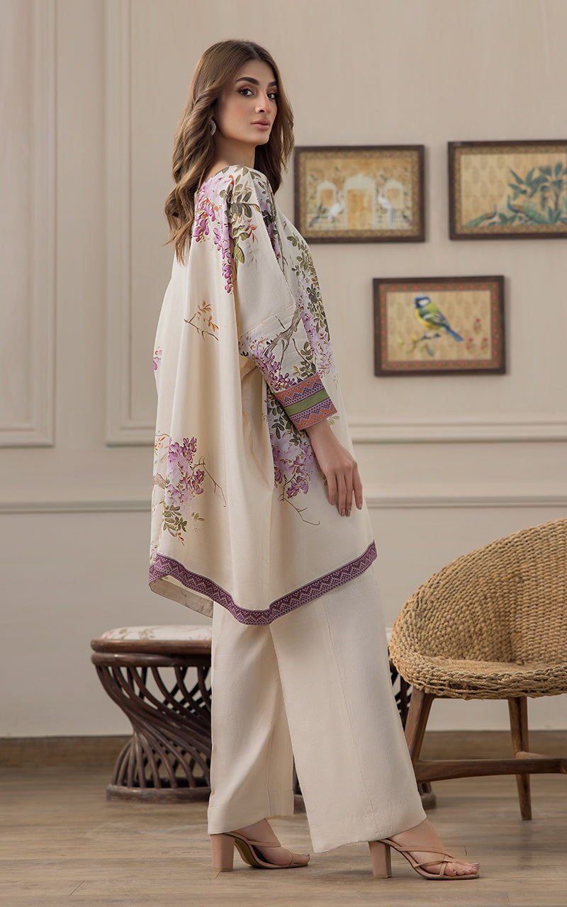 Ivory Printed Viscose Silk Poncho (2-Piece) - Image 4