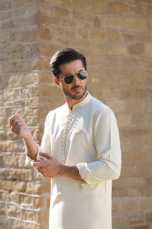 Cream Embroidered Wash-and-Wear Kurta Pajama (2-Piece) - Image 3