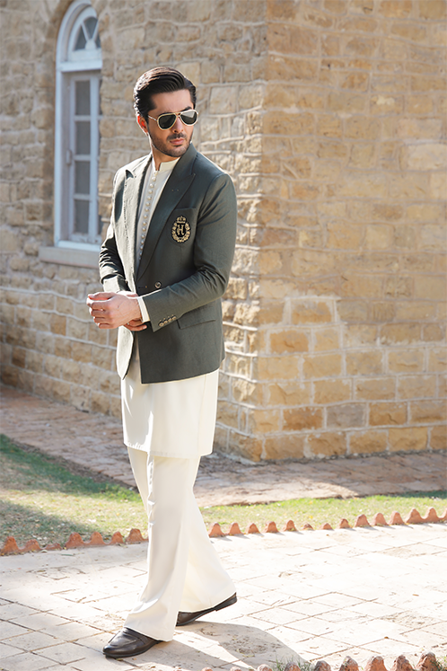 Cream Embroidered Wash-and-Wear Kurta Pajama (2-Piece) - Image 5