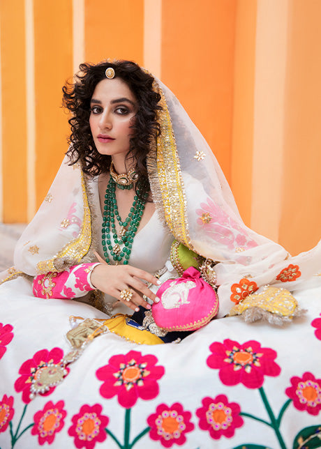 Pakistani Ivory Embroidered Silk Lehenga Choli (3-Piece) - Image 3
