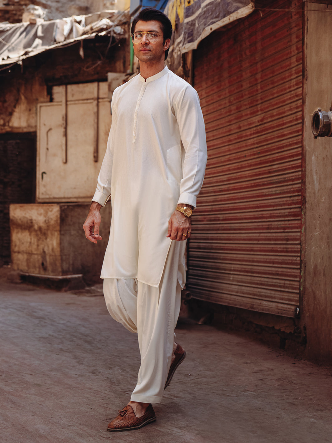 Off White Dori Embroidered Blended Shalwar Kameez (2-Piece) - Image 1