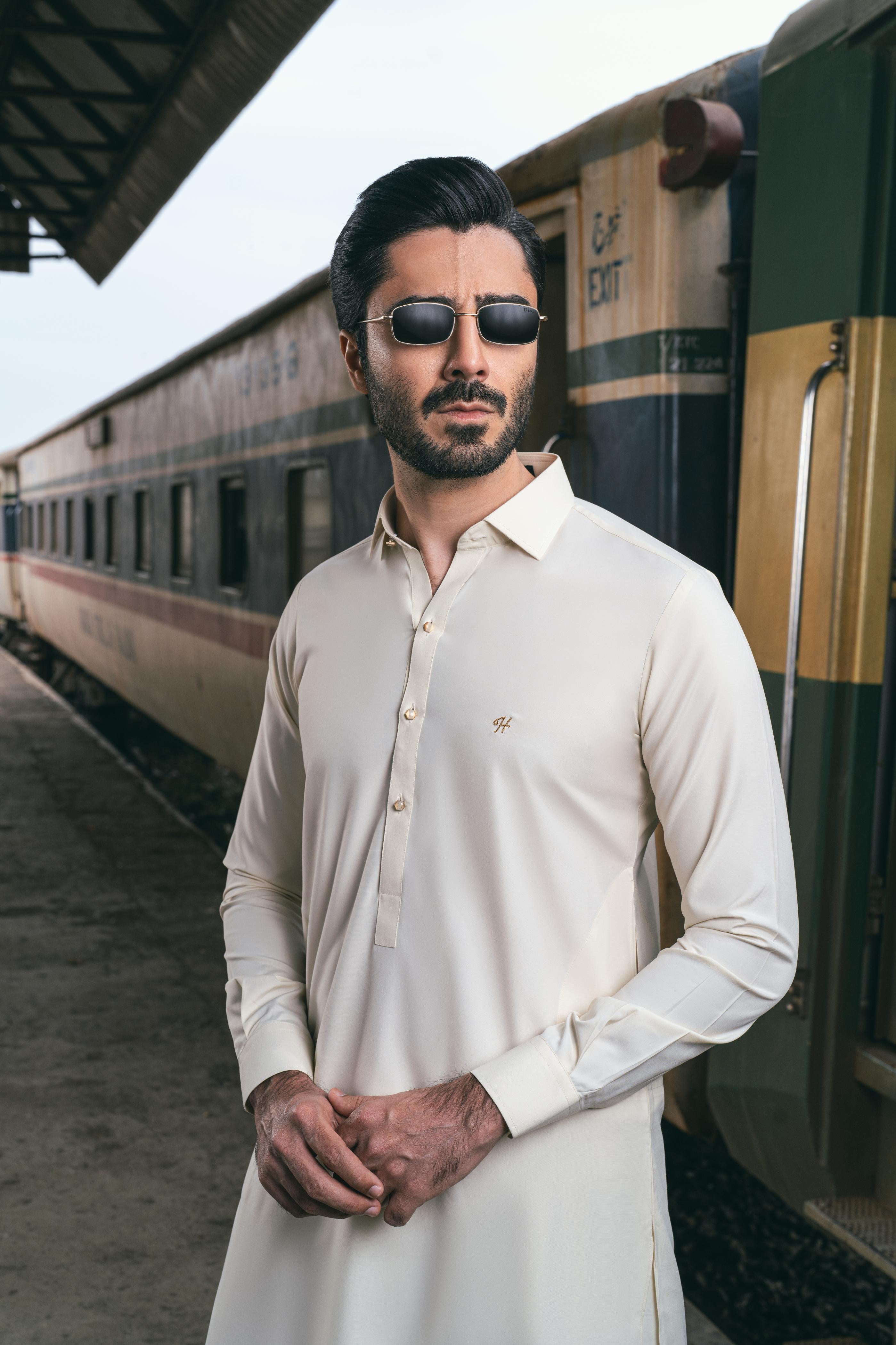 Cream Bosky Shalwar Kameez (2-Piece) - Image 3