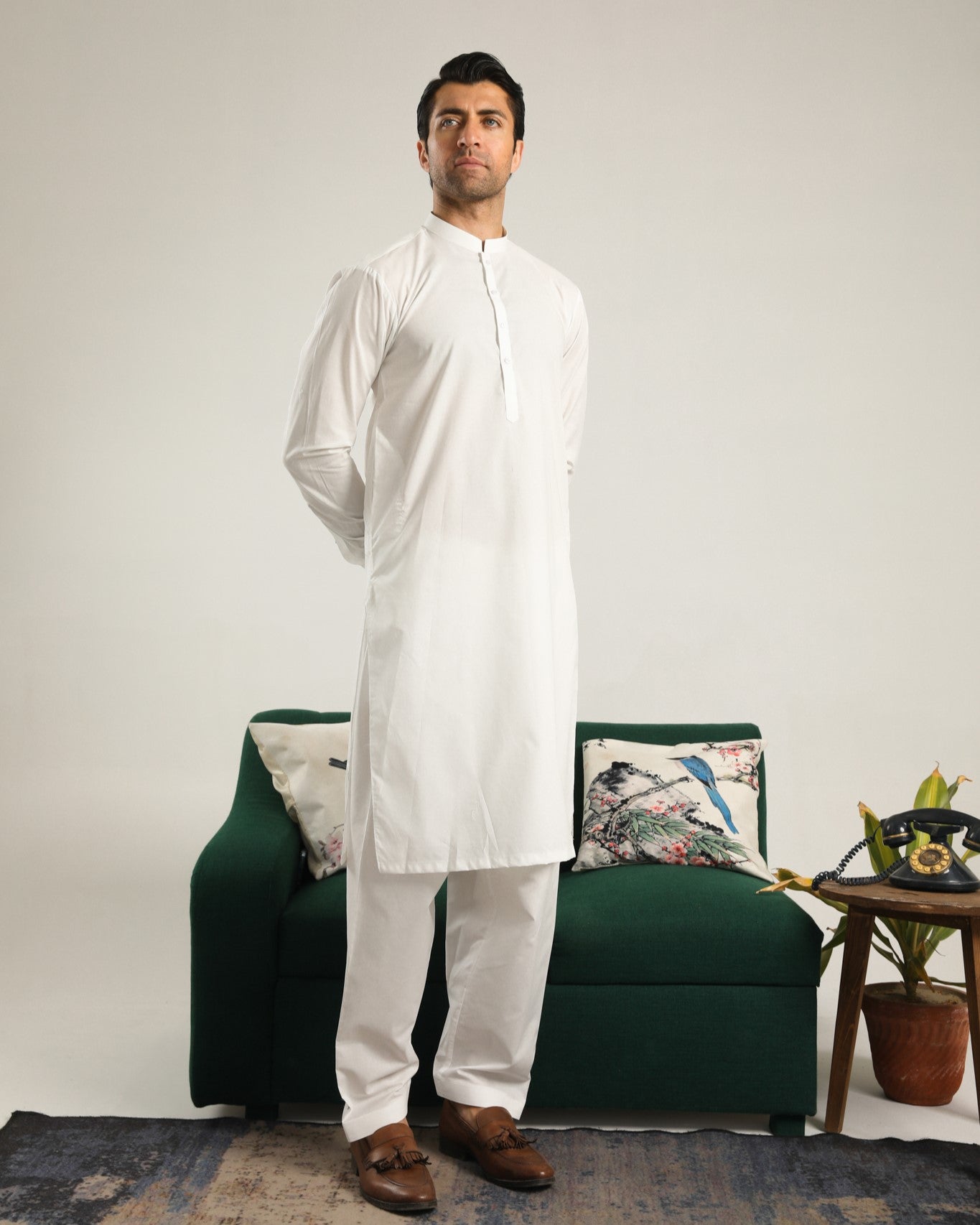 Off-White Cotton Kurta Shalwar (2-Piece) - Image 1