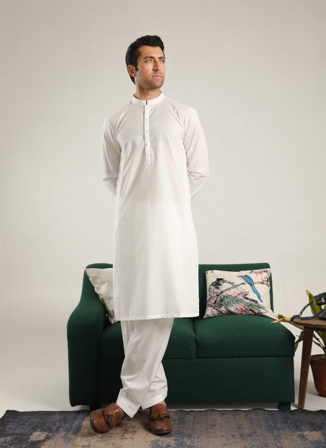 Off-White Cotton Kurta Shalwar (2-Piece) - Image 2