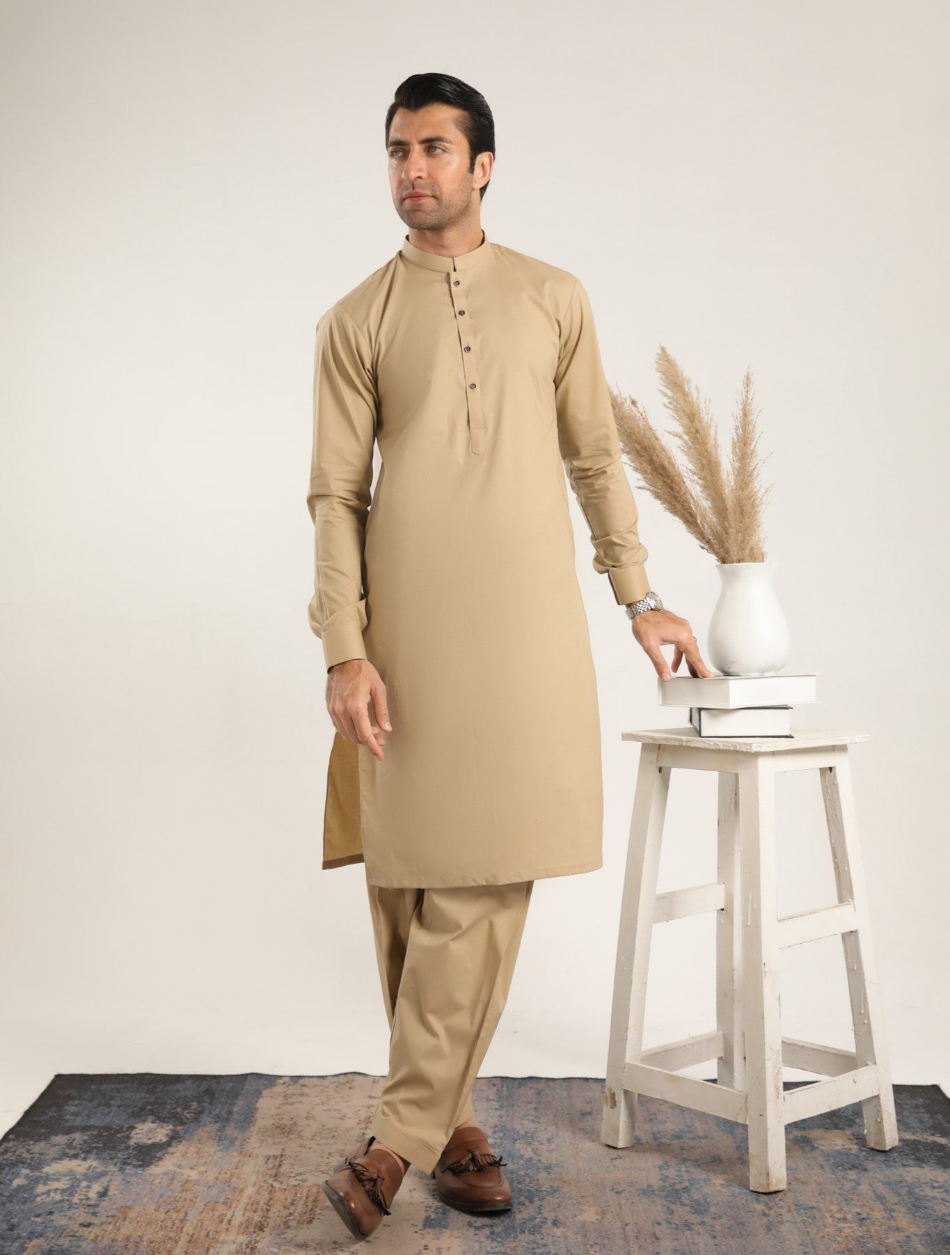 Ivory Skin Cotton Kurta Shalwar (2-Piece) - Image 4
