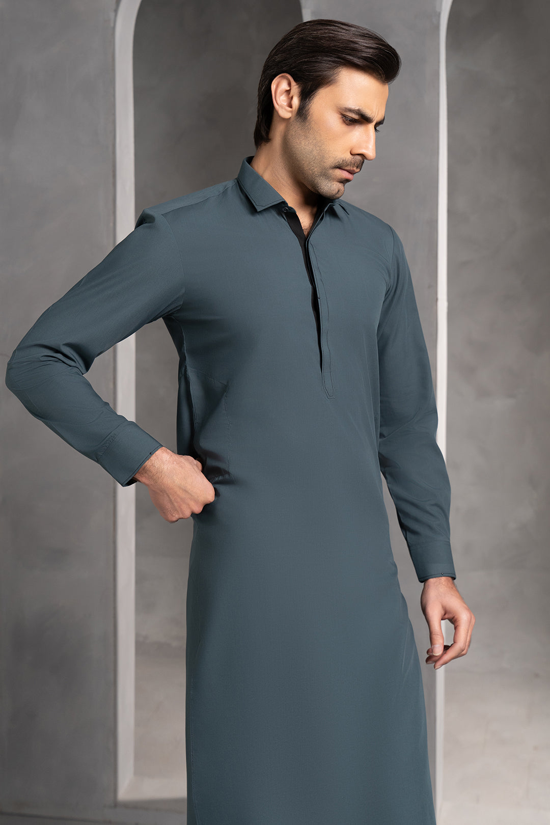 Off-White Marvel PV Fabric Shalwar Kameez (2-Piece) - Image 14