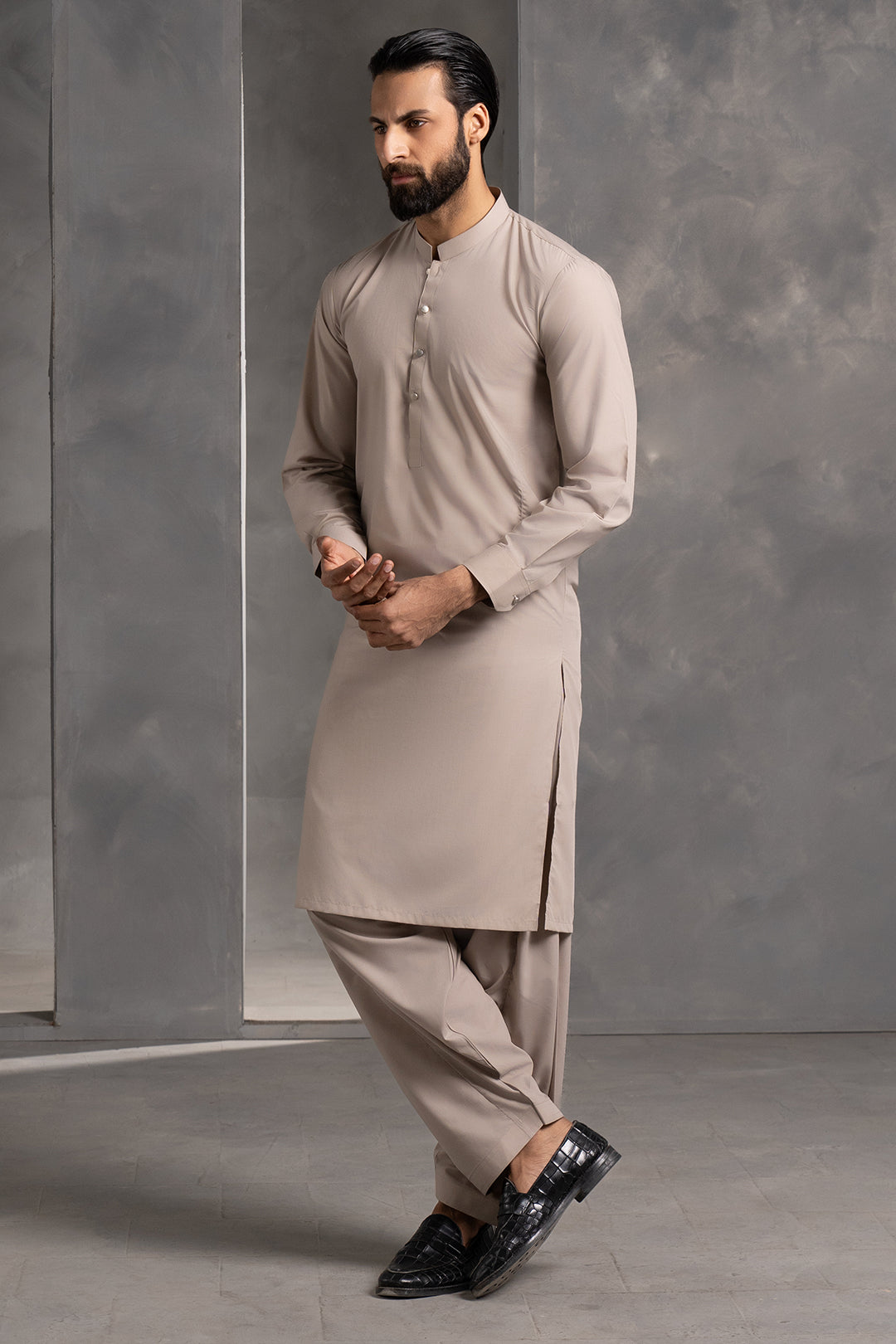 Off-White Marvel PV Fabric Shalwar Kameez (2-Piece) - Image 16