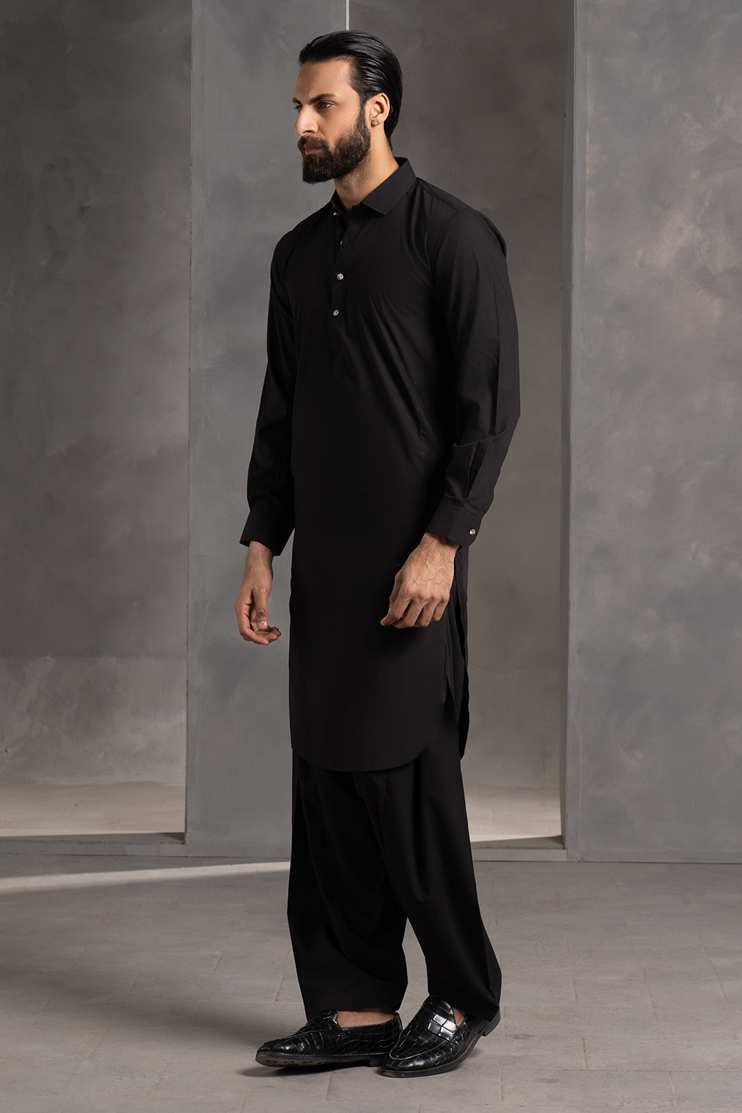 Off-White Marvel PV Fabric Shalwar Kameez (2-Piece) - Image 31