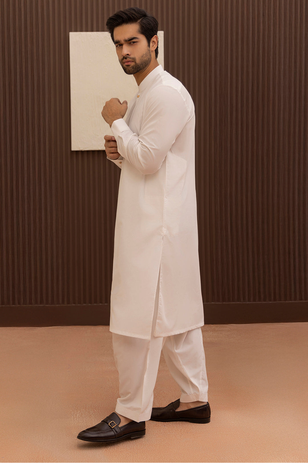 Off-White Marvel PV Fabric Shalwar Kameez (2-Piece) - Image 6