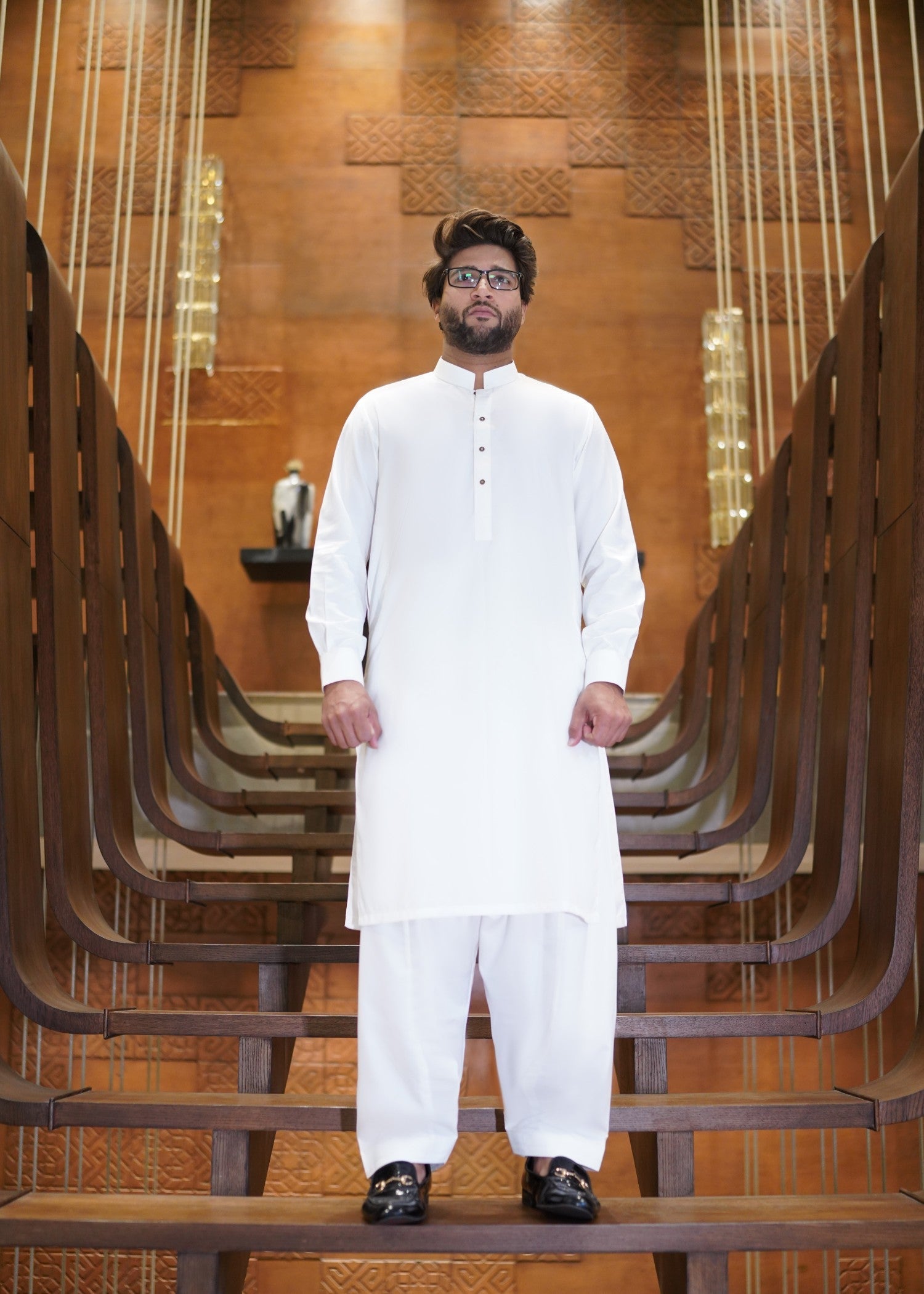 Off-White Wash & Wear Shalwar Kameez (2-Piece) - Image 4