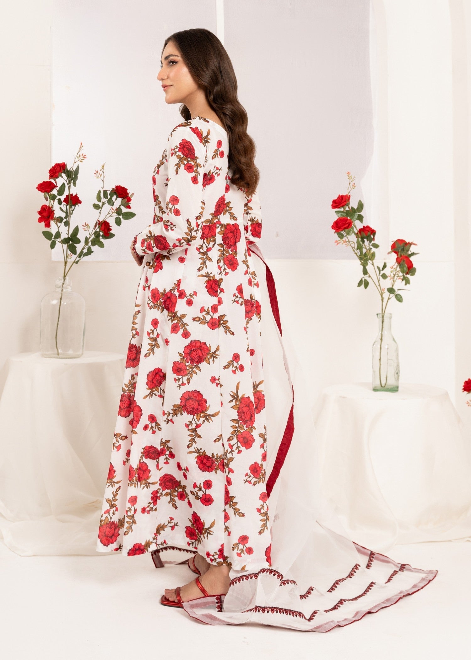 Off-White Printed Poly Lawn Pishwas (2-Piece) - Image 5