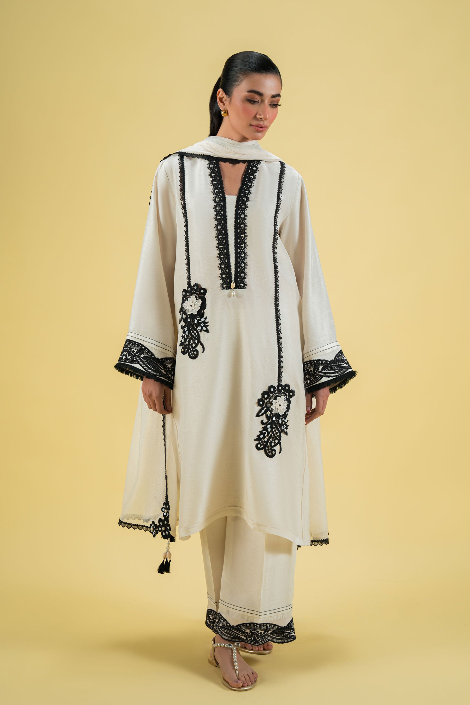 Pakistani Ivory Lace Embroidered Blended Silk Salwar Kameez (3-Piece) - Image 1