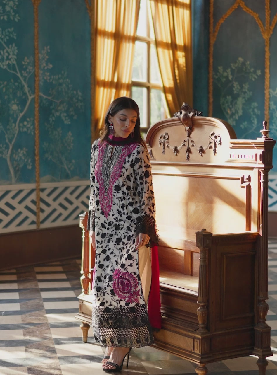 Ivory Embroidered Chiffon Salwar Kameez (3-Piece) - Image 4