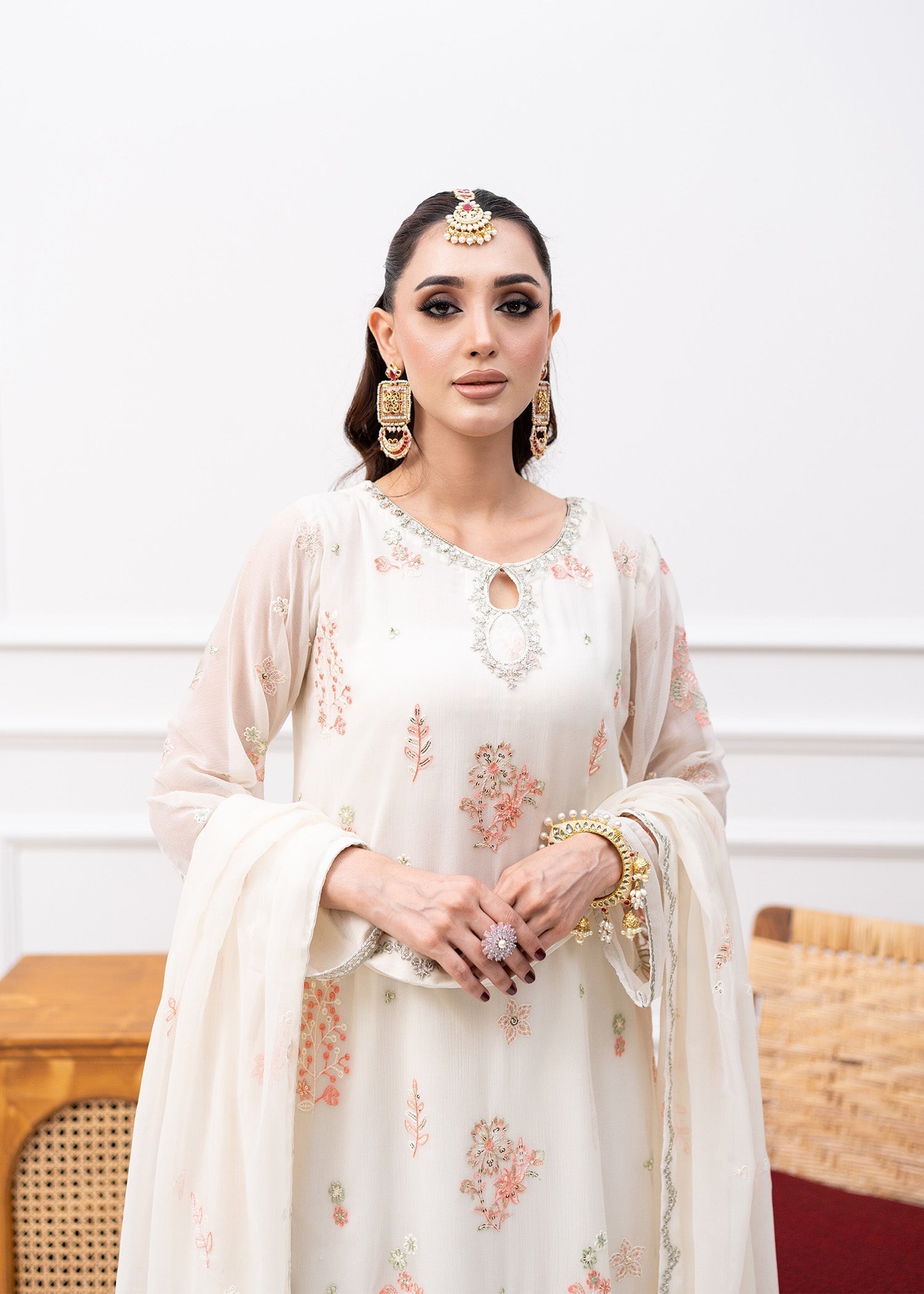 Off-White Embroidered Chiffon Kurta Set (3-Piece) - Image 2