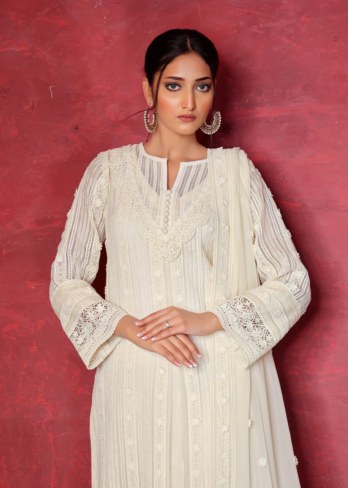 Pakistani Off-White Lace Work Cotton Net Salwar Kameez (3-Piece) - Image 2