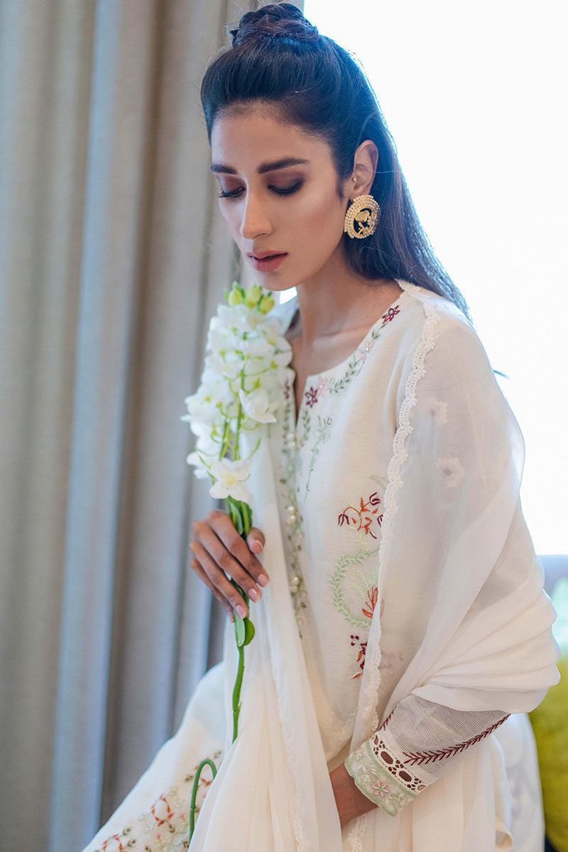 Pakistani Ivory Embroidered Cotton Organza Salwar Kameez (3-Piece) - Image 6