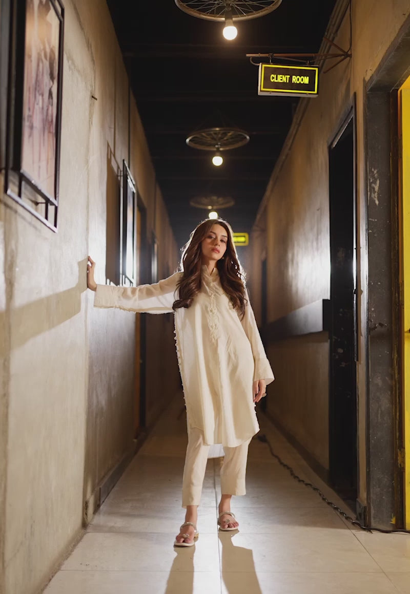 Pakistani Off-White Embroidered Cotton Silk Salwar Kameez (2-Piece) - Image 11