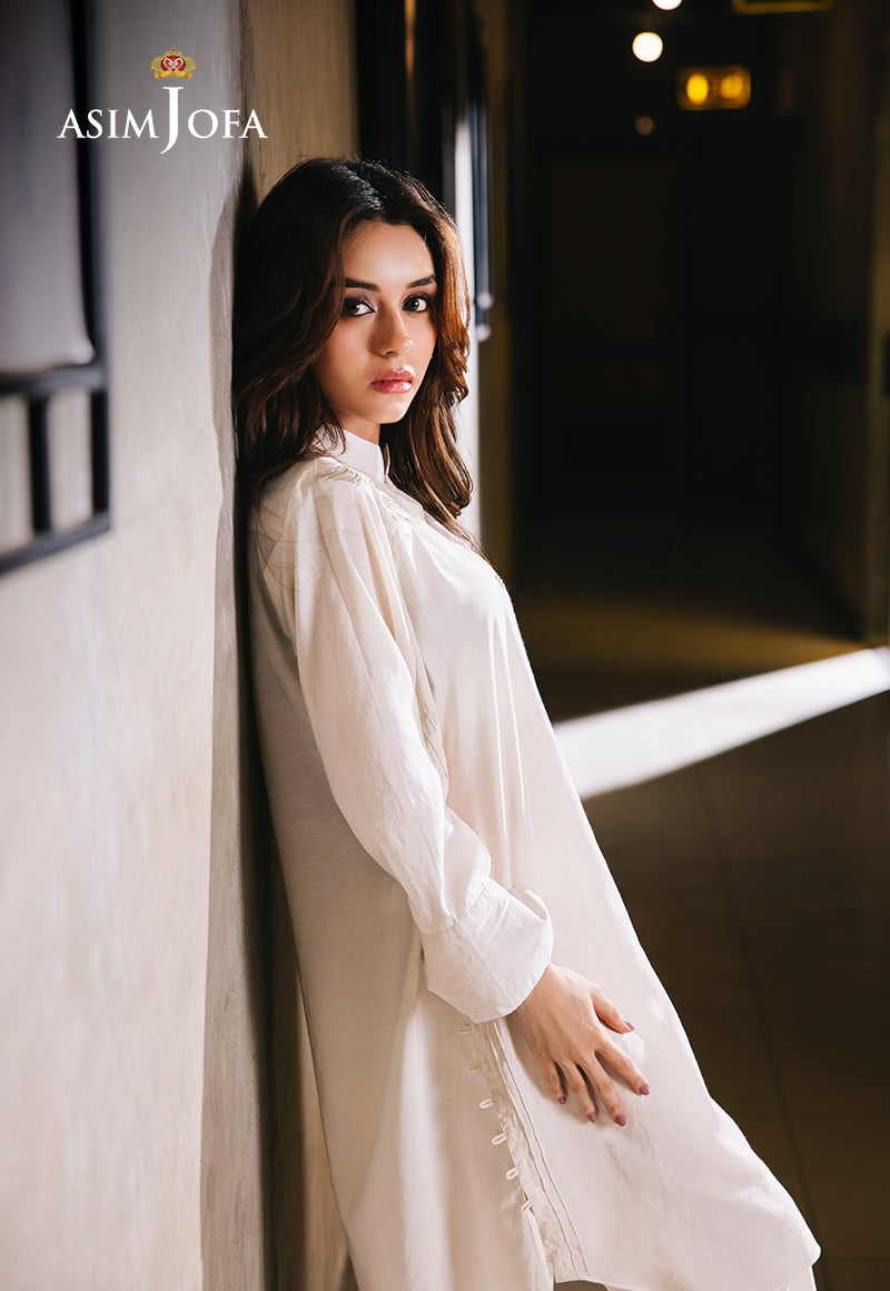 Pakistani Off-White Embroidered Cotton Silk Salwar Kameez (2-Piece) - Image 4