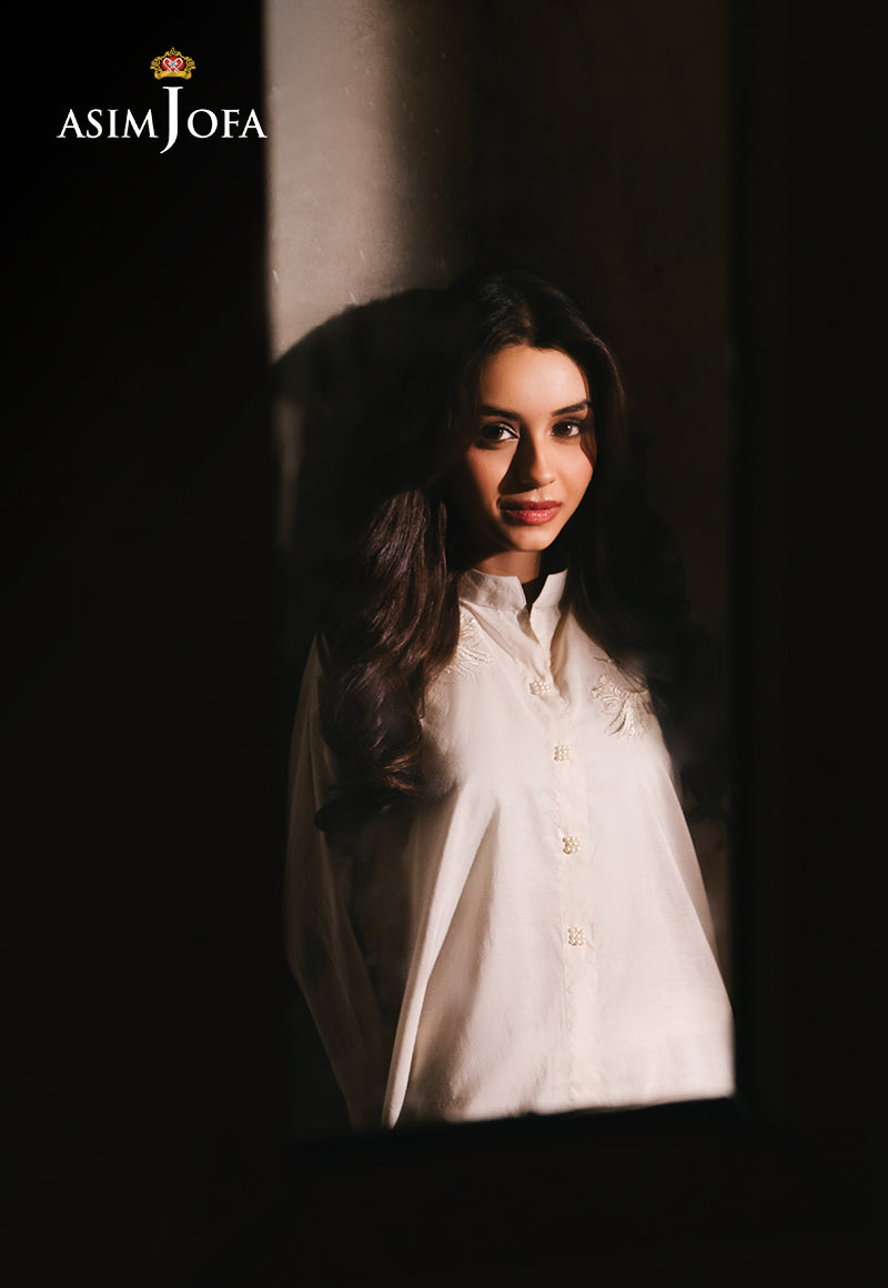 Pakistani Off-White Embroidered Cotton Silk Salwar Kameez (2-Piece) - Image 7